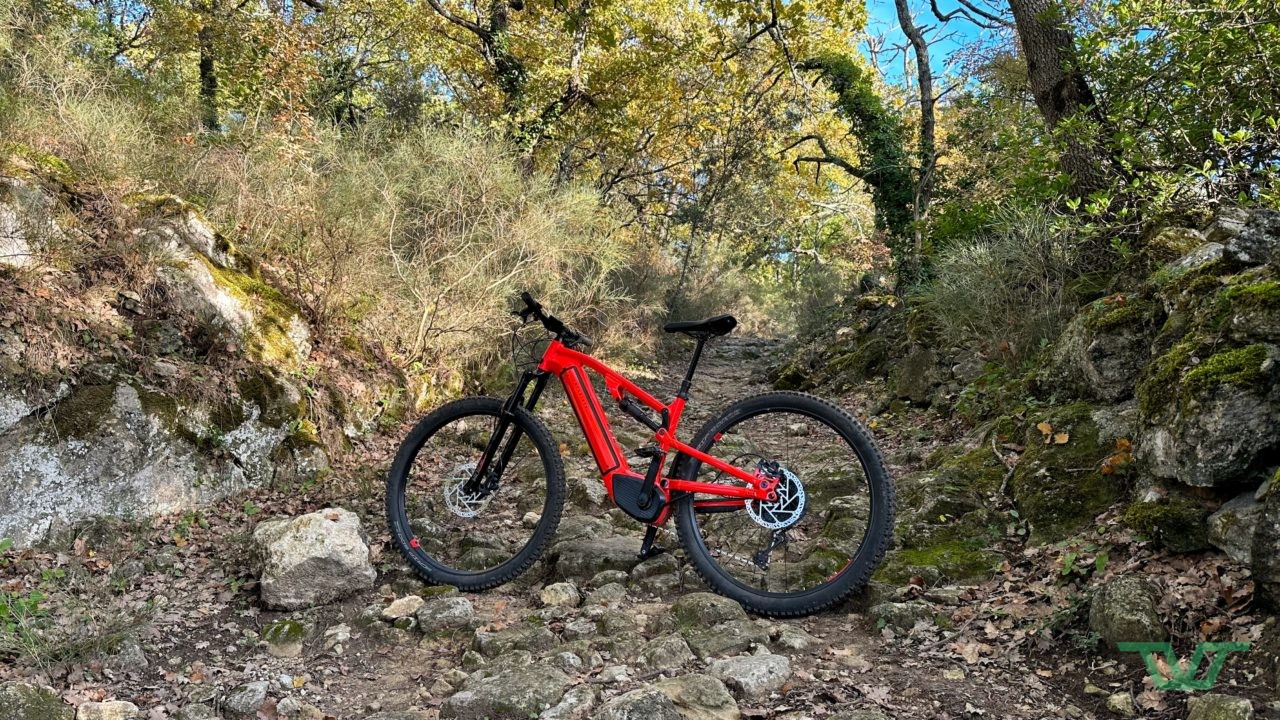 Test Decathlon Rockrider E EXPL 520 S un VTT électrique tout