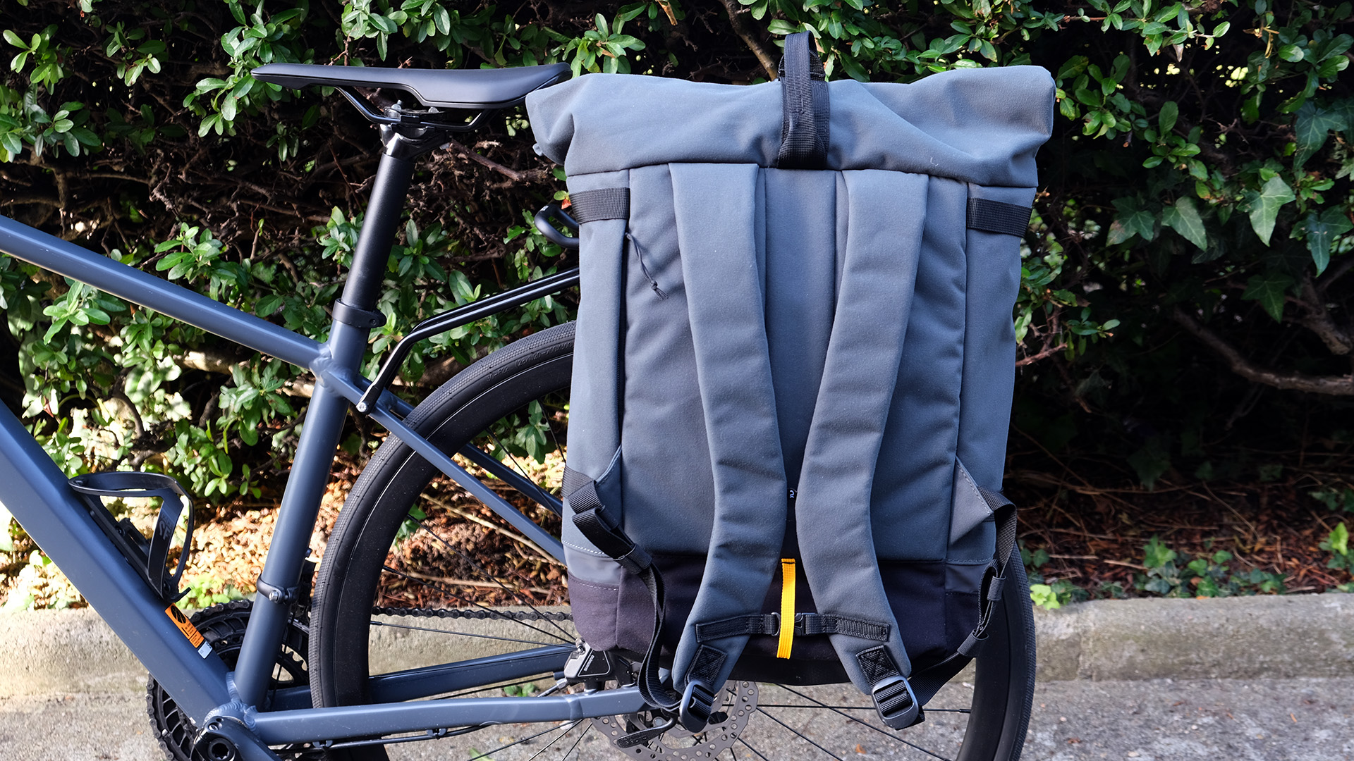 Sacoche vélo double pour porte-bagages pas cher : sac randonnée vélo, Rangement pour vélo