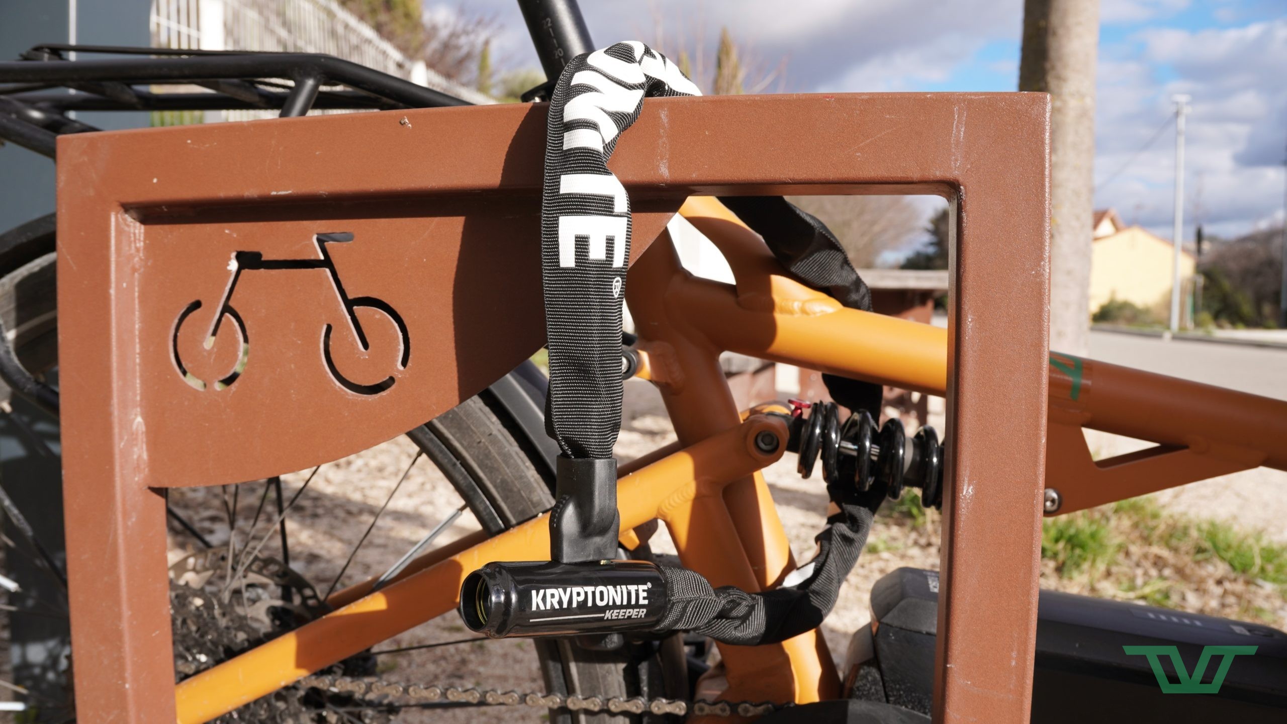 Test – Kryptonite Keeper 785 : une chaine antivol au bon rapport  qualitéprix - Transition Vélo