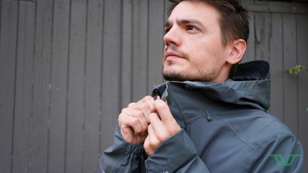 Test Decathlon veste pluie Btwin 540 une veste velo presque trop simple Transition Velo