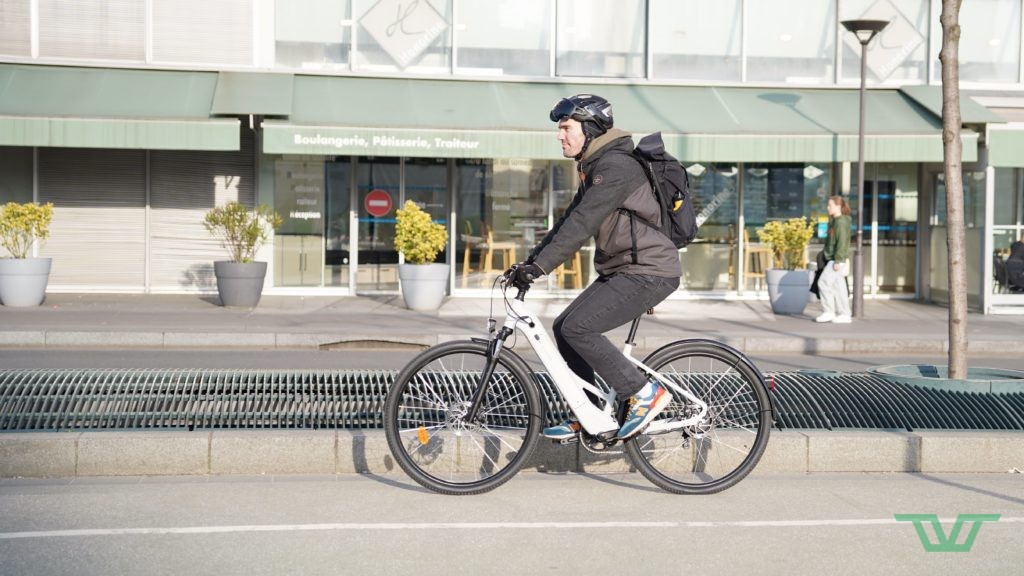 Un vélo polyvalent, pour la ville et les chemins.